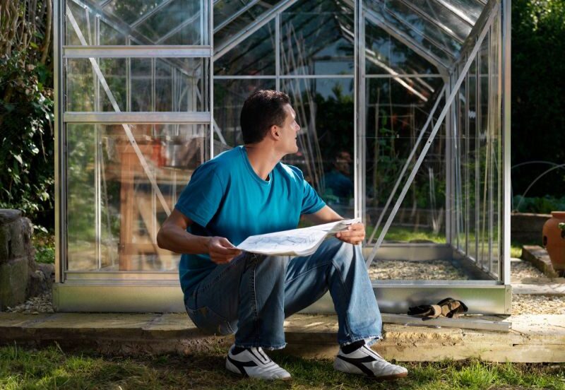 Building a Greenhouse: A Comprehensive Guide - My Green house tips